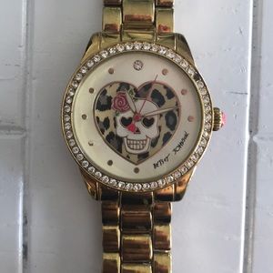 Betsey Johnson skull watch GOLD